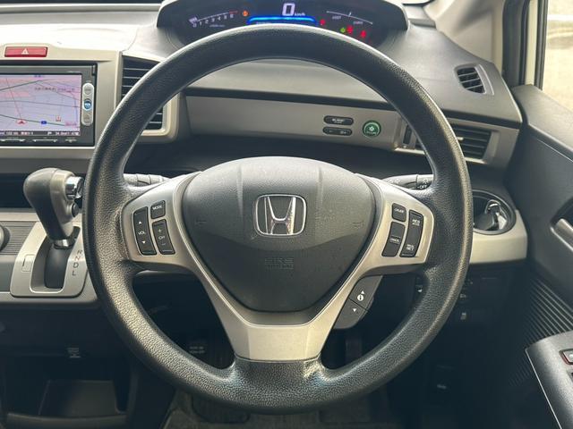Ref:AUX-25071454 HONDA FREED HYBRID 2014 18 Ref:AUX-25071454 HONDA FREED HYBRID 2014 - Image 18