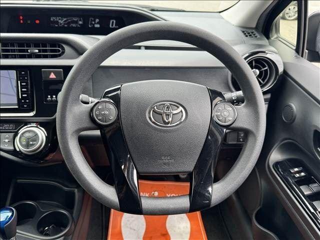 Ref:AUX-25075692 TOYOTA AQUA 2016 12 Ref:AUX-25075692 TOYOTA AQUA 2016 - Image 12