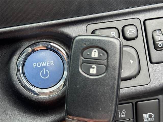 Ref:AUX-25075692 TOYOTA AQUA 2016 15 Ref:AUX-25075692 TOYOTA AQUA 2016 - Image 15