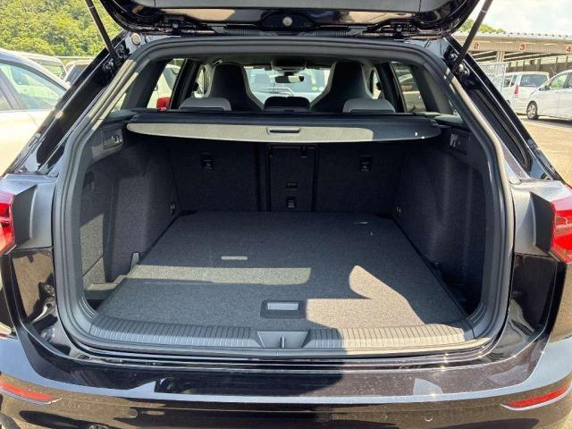Ref:AUX-25076668 VOLKSWAGEN GOLF VARIANT 2023 5 Ref:AUX-25076668 VOLKSWAGEN GOLF VARIANT 2023 - Image 5