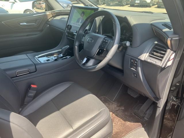 Ref:AUX-25081095 TOYOTA ALPHARD HYBRID 2023 3 Ref:AUX-25081095 TOYOTA ALPHARD HYBRID 2023 - Image 3