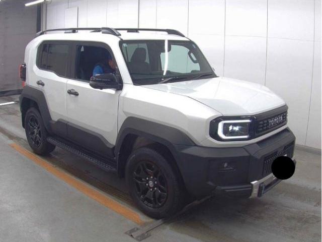 Ref:AUX-25081320 TOYOTA LAND CRUISER FJ 2026 4 Ref:AUX-25081320 TOYOTA LAND CRUISER FJ 2026 - Image 4