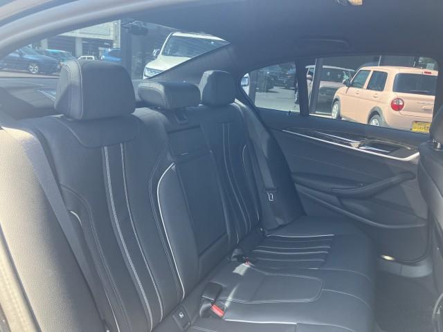 Ref:AUX-25081455 BMW 5 SERIES 2022 7 Ref:AUX-25081455 BMW 5 SERIES 2022 - Image 7