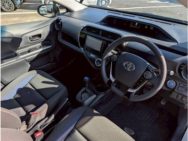 Ref:AUX-25081490 TOYOTA AQUA 2019 13 Ref:AUX-25081490 TOYOTA AQUA 2019 - Image 13
