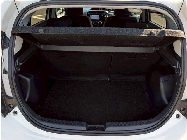 Ref:AUX-25081490 TOYOTA AQUA 2019 16 Ref:AUX-25081490 TOYOTA AQUA 2019 - Image 16