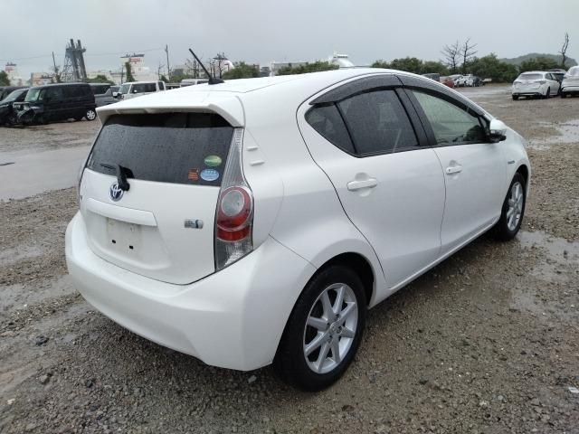Ref:AUX-25081562 TOYOTA AQUA 2013 11 Ref:AUX-25081562 TOYOTA AQUA 2013 - Image 11