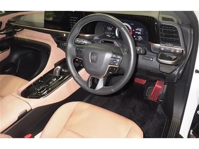 Ref:AUX-25081783 TOYOTA CROWN SPORT 2025 4 Ref:AUX-25081783 TOYOTA CROWN SPORT 2025 - Image 4
