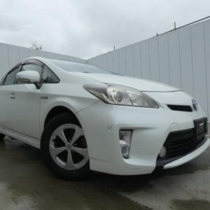 2012 Toyota Prius white gasoline used car Japan export