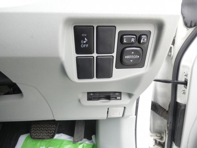Ref:AUX-25090538 TOYOTA PRIUS 2012 9 Ref:AUX-25090538 TOYOTA PRIUS 2012 - Image 9