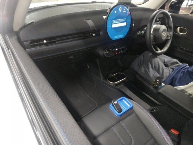 Ref:AUX-25090661 MINI MINI 2024 3 Ref:AUX-25090661 MINI MINI 2024 - Image 3