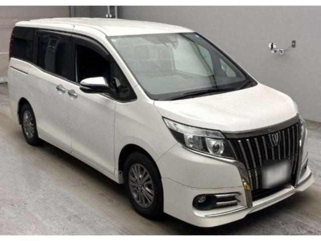 Ref:AUX-25090762 TOYOTA ESQUIRE 2017 4 Ref:AUX-25090762 TOYOTA ESQUIRE 2017 - Image 4
