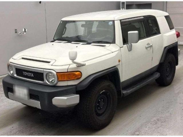 Ref:AUX-25090785 TOYOTA FJ CRUISER 2013 1 2013 Toyota Fj Cruiser white gasoline used car Japan export