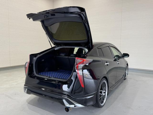 Ref:AUX-25091012 TOYOTA PRIUS 2016 8 Ref:AUX-25091012 TOYOTA PRIUS 2016 - Image 8
