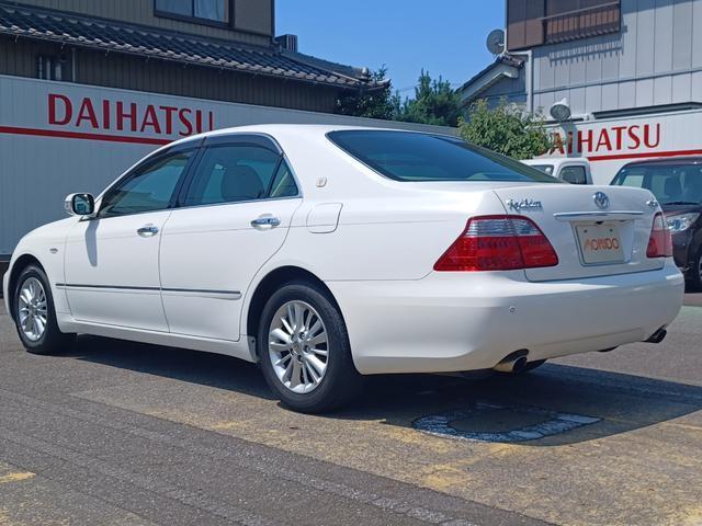 Ref:AUX-25091378 TOYOTA CROWN 2006 16 Ref:AUX-25091378 TOYOTA CROWN 2006 - Image 16