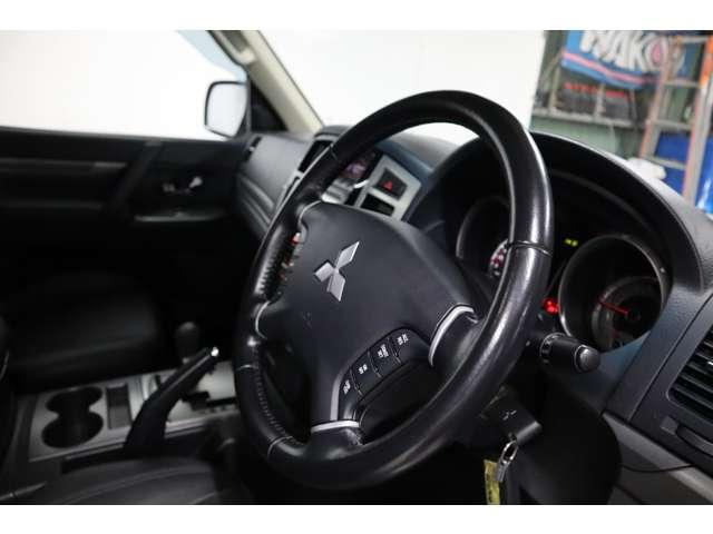 Ref:AUX-25092274 MITSUBISHI PAJERO 2019 18 Ref:AUX-25092274 MITSUBISHI PAJERO 2019 - Image 18