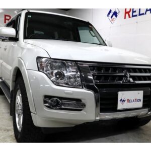 2019 Mitsubishi Pajero pearl diesel used car Japan export