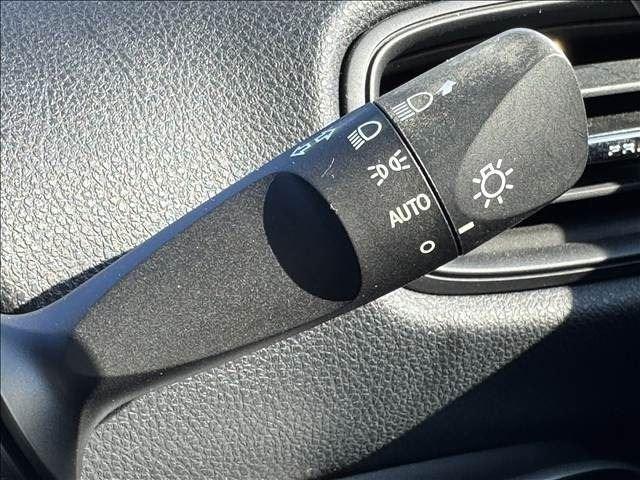 Ref:AUX-25092661 TOYOTA PRIUS 2019 16 Ref:AUX-25092661 TOYOTA PRIUS 2019 - Image 16