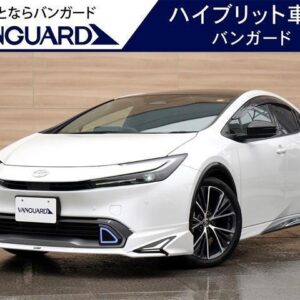 2023 Toyota Prius pearl gasoline used car Japan export