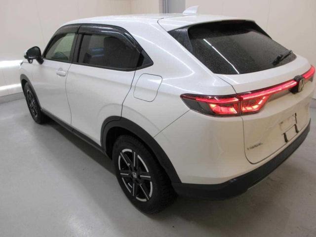 Ref:AUX-25101711 HONDA VEZEL 2021 2 Ref:AUX-25101711 HONDA VEZEL 2021 - Image 2