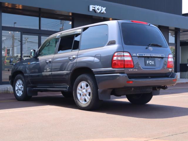 Ref:AUX-25101837 TOYOTA LAND CRUISER 100 2004 11 Ref:AUX-25101837 TOYOTA LAND CRUISER 100 2004 - Image 11