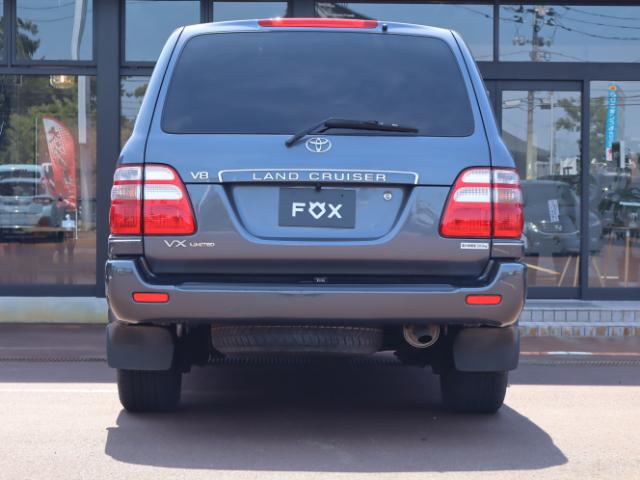 Ref:AUX-25101837 TOYOTA LAND CRUISER 100 2004 12 Ref:AUX-25101837 TOYOTA LAND CRUISER 100 2004 - Image 12