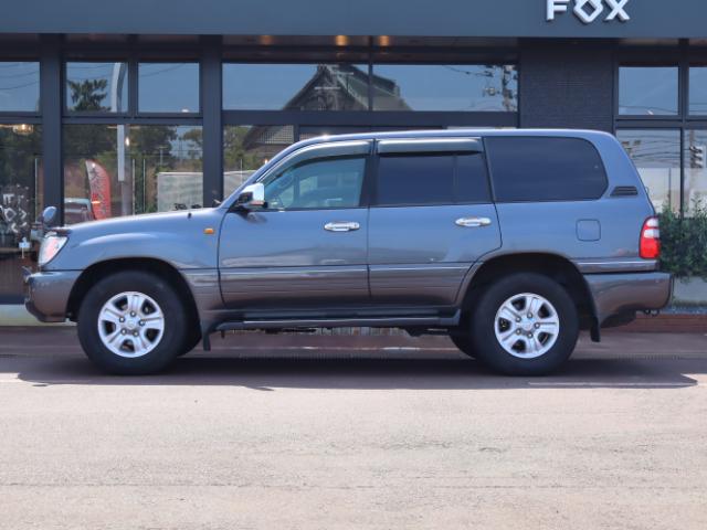 Ref:AUX-25101837 TOYOTA LAND CRUISER 100 2004 3 Ref:AUX-25101837 TOYOTA LAND CRUISER 100 2004 - Image 3