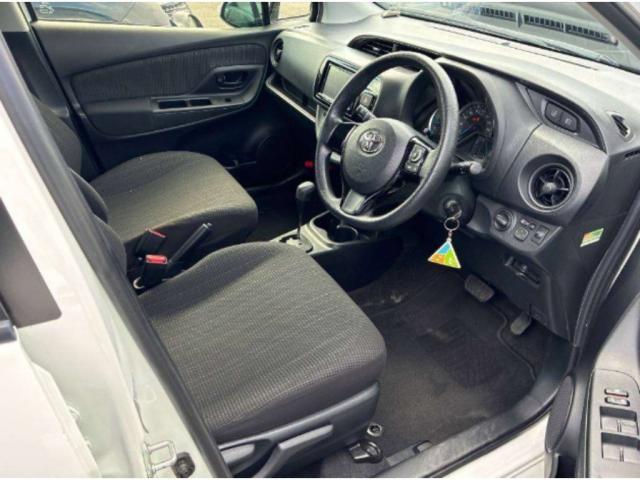 Ref:AUX-25102100 TOYOTA VITZ 2020 3 Ref:AUX-25102100 TOYOTA VITZ 2020 - Image 3