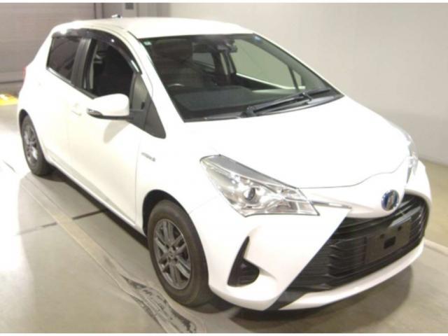 Ref:AUX-25102100 TOYOTA VITZ 2020 4 Ref:AUX-25102100 TOYOTA VITZ 2020 - Image 4