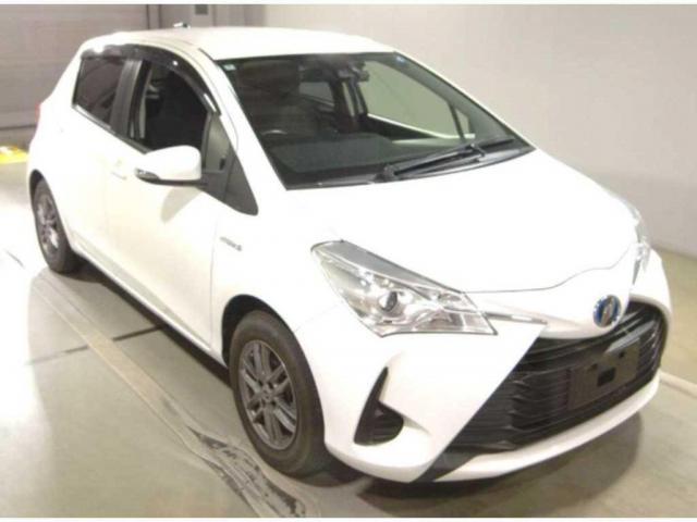 Ref:AUX-25102100 TOYOTA VITZ 2020 1 2020 Toyota Vitz white gasoline used car Japan export