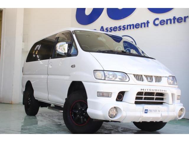 Ref:AUX-25102263 MITSUBISHI DELICA SPACE GEAR 2005 1 2005 Mitsubishi Delica Space Gear white gasoline used car Japan export