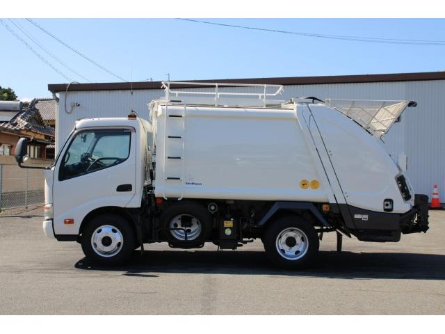 Ref:AUX-25102310 HINO DUTRO 2016 4 Ref:AUX-25102310 HINO DUTRO 2016 - Image 4