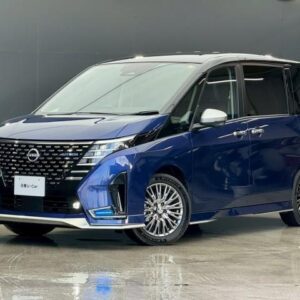 2024 Nissan Serena blue hybrid used car Japan export