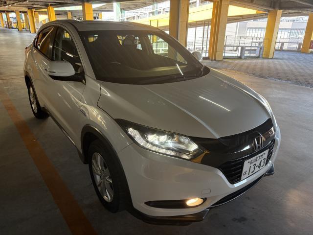 Ref:AUX-25111520 HONDA VEZEL 2016 1 2016 Honda Vezel pearl gasoline used car Japan export