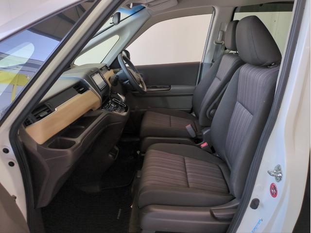 Ref:AUX-25112753 HONDA FREED HYBRID 2017 6 Ref:AUX-25112753 HONDA FREED HYBRID 2017 - Image 6