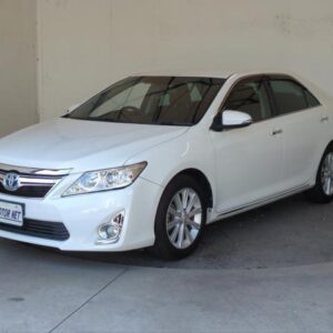 2013 Toyota Camry pearl hybrid used car Japan export