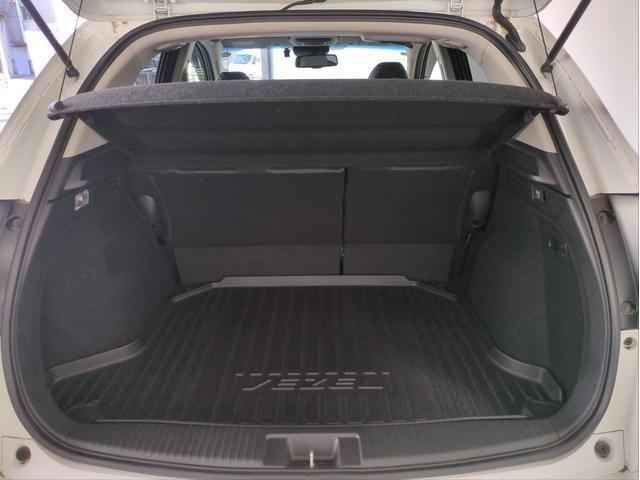 Ref:AUX-25112757 HONDA VEZEL 2017 16 Ref:AUX-25112757 HONDA VEZEL 2017 - Image 16