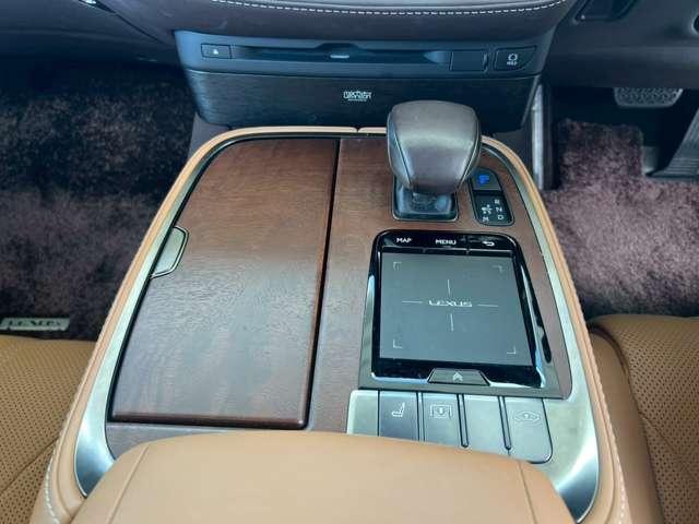 Ref:AUX-25116917 LEXUS LS 2018 16 Ref:AUX-25116917 LEXUS LS 2018 - Image 16