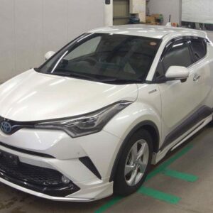 2017 Toyota C-Hr pearl gasoline used car Japan export