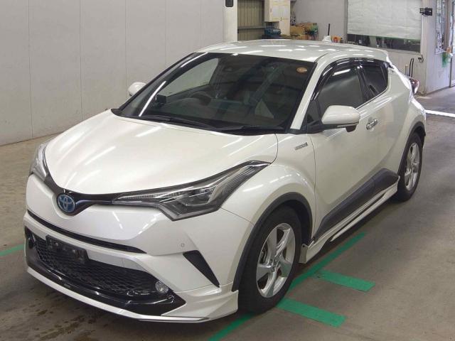 Ref:AUX-25118242 TOYOTA C-HR 2017 1 2017 Toyota C-Hr pearl gasoline used car Japan export