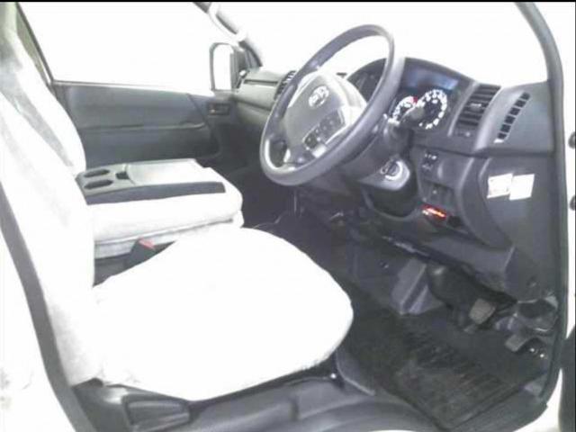 Ref:AUX-25118456 TOYOTA HIACE VAN 2025 4 Ref:AUX-25118456 TOYOTA HIACE VAN 2025 - Image 4