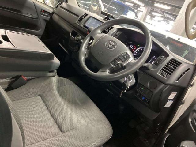 Ref:AUX-25118475 TOYOTA HIACE VAN 2023 4 Ref:AUX-25118475 TOYOTA HIACE VAN 2023 - Image 4