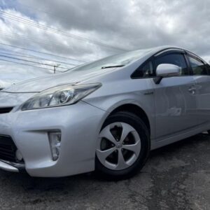 2012 Toyota Prius silver hybrid used car Japan export