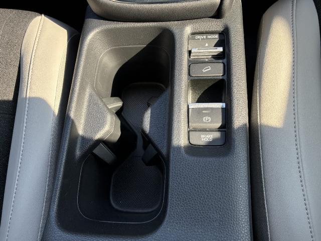 Ref:AUX-25122741 HONDA VEZEL 2023 14 Ref:AUX-25122741 HONDA VEZEL 2023 - Image 14