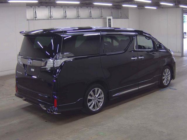 Ref:AUX-25122742 TOYOTA VELLFIRE 2017 5 Ref:AUX-25122742 TOYOTA VELLFIRE 2017 - Image 5