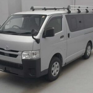2020 Toyota Hiace Van silver diesel used car Japan export