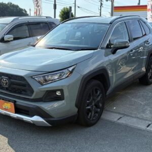 2022 Toyota Rav4 green gasoline used car Japan export