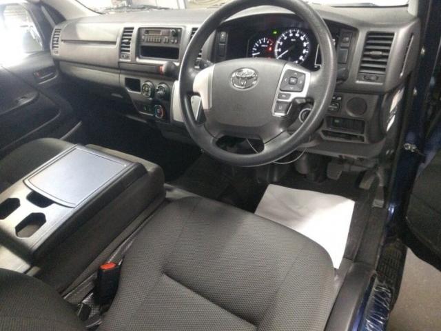 Ref:AUX-25122814 TOYOTA HIACE VAN 2021 4 Ref:AUX-25122814 TOYOTA HIACE VAN 2021 - Image 4