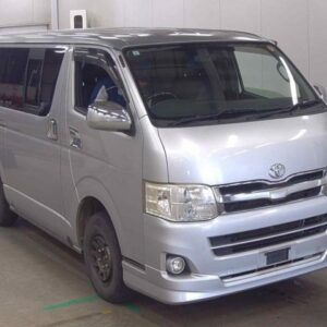 2013 Toyota Hiace Van silver diesel used car Japan export