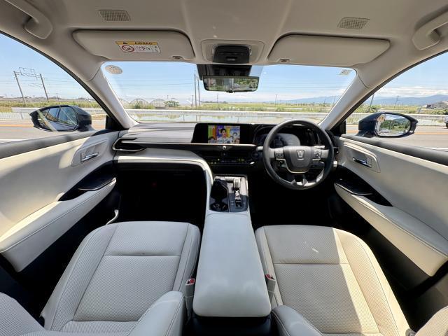 Ref:AUX-25123009 TOYOTA CROWN CROSSOVER 2023 6 Ref:AUX-25123009 TOYOTA CROWN CROSSOVER 2023 - Image 6