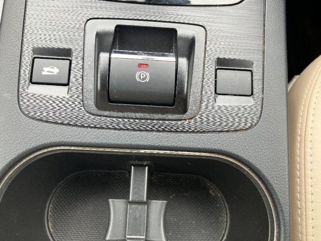 Ref:AUX-25123136 SUBARU LEGACY B4 2016 13 Ref:AUX-25123136 SUBARU LEGACY B4 2016 - Image 13